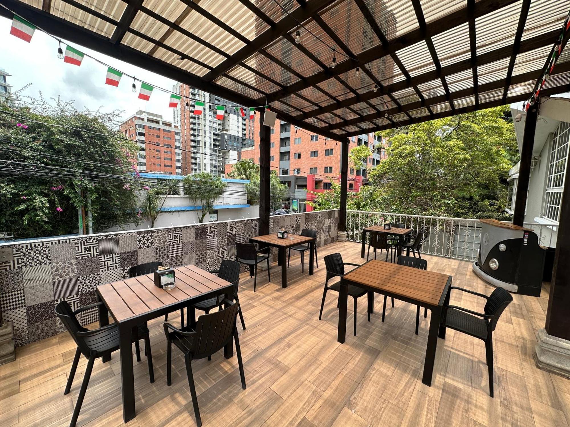 Villa Sicilia Guatemala City Exterior photo